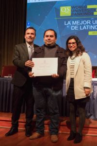 Clase Ejecutiva UC graduó a alumnos de Walmart de sus programas de diplomado online.