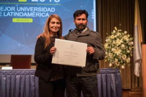 Clase Ejecutiva UC graduó a alumnos de Walmart de sus programas de diplomado online.