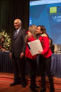 Clase Ejecutiva UC graduó a alumnos de Walmart de sus programas de diplomado online.