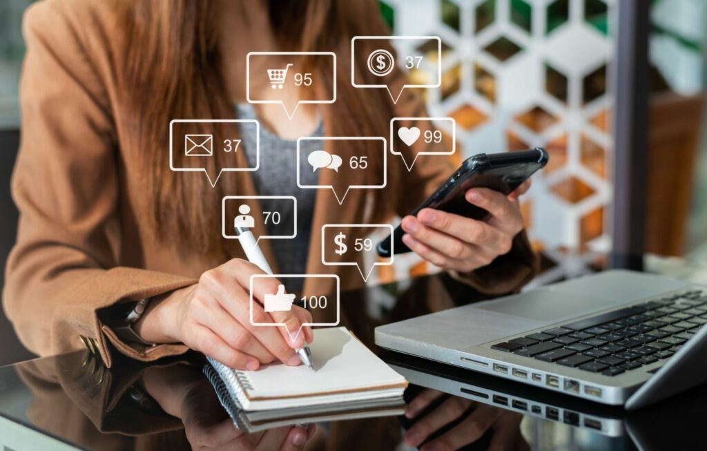 Community managers: Estrategias para la gestión efectiva de cuentas en redes sociales
